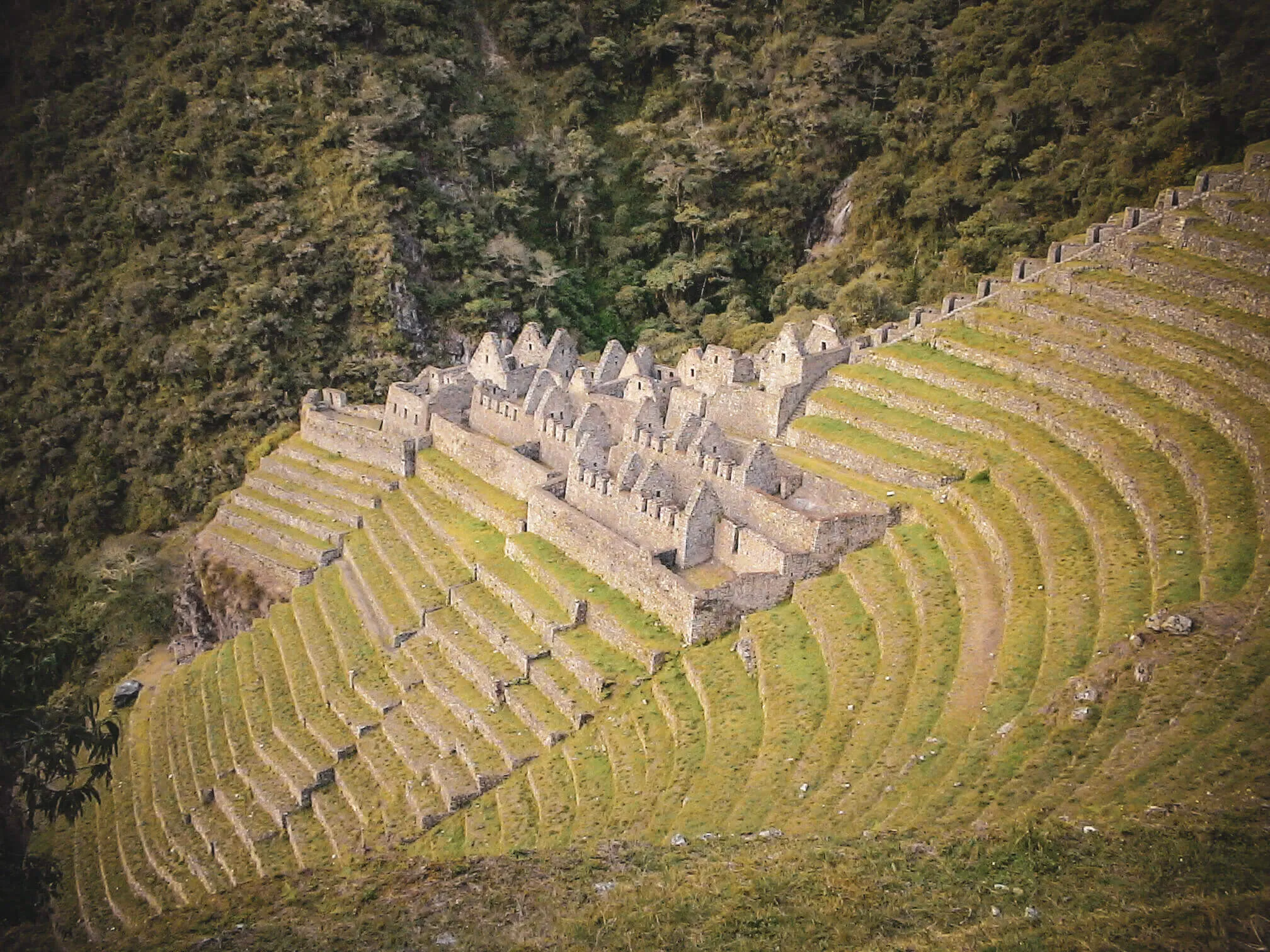 Wiñay Wayna archaeological structures on the Inca Trail